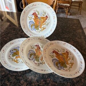 Corelle country morning Rooster Pattern Dinner Plates - Set of 4